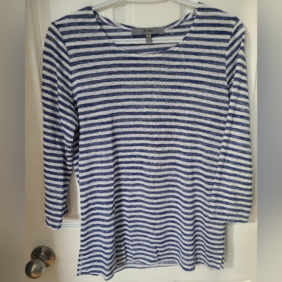 Jesse lightweight Sweater 3/4 sleeve size small - Picture 1 of 3